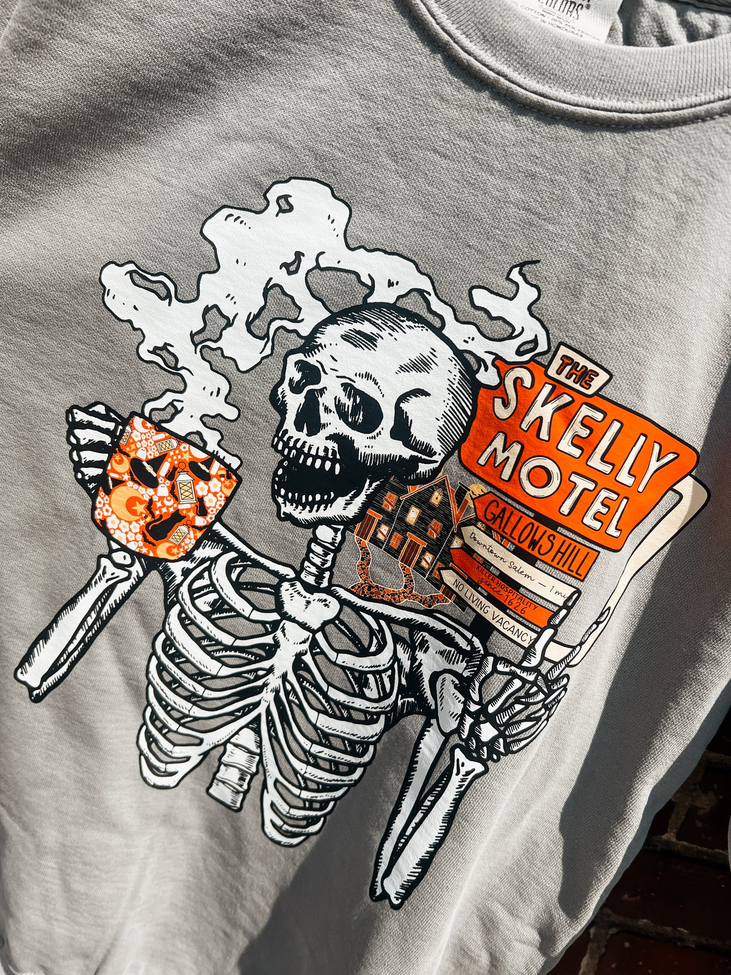 Skelly Motel Crewneck