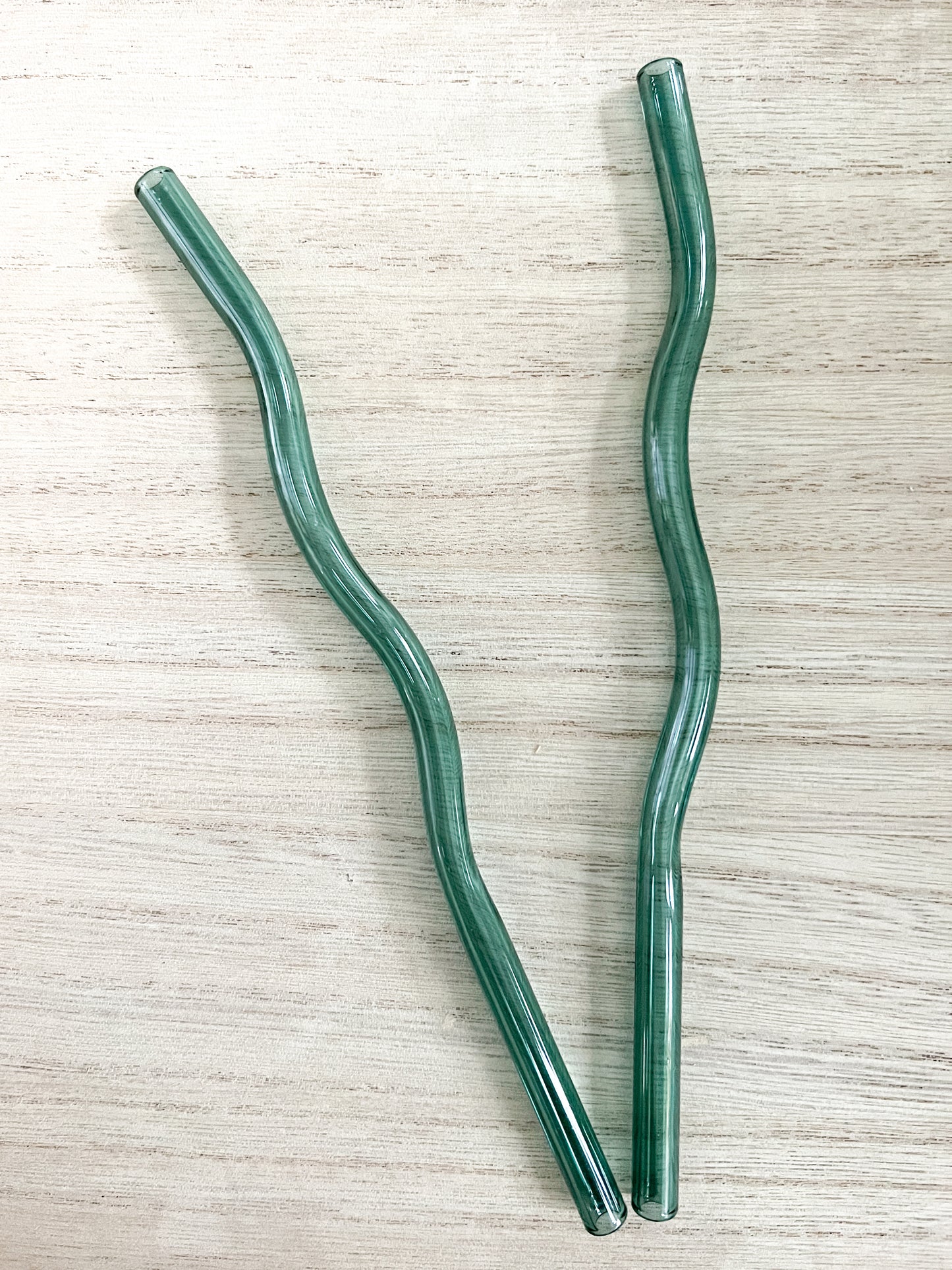 Teal Wavy Reusable Glass Drinking Straw