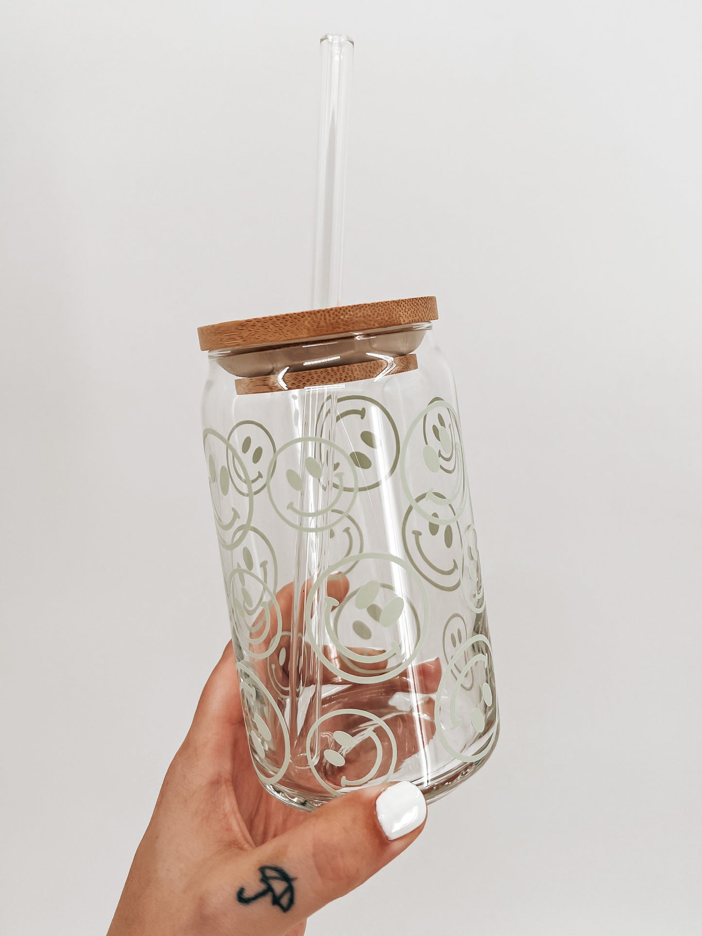 Happy Face Outline Glass Can