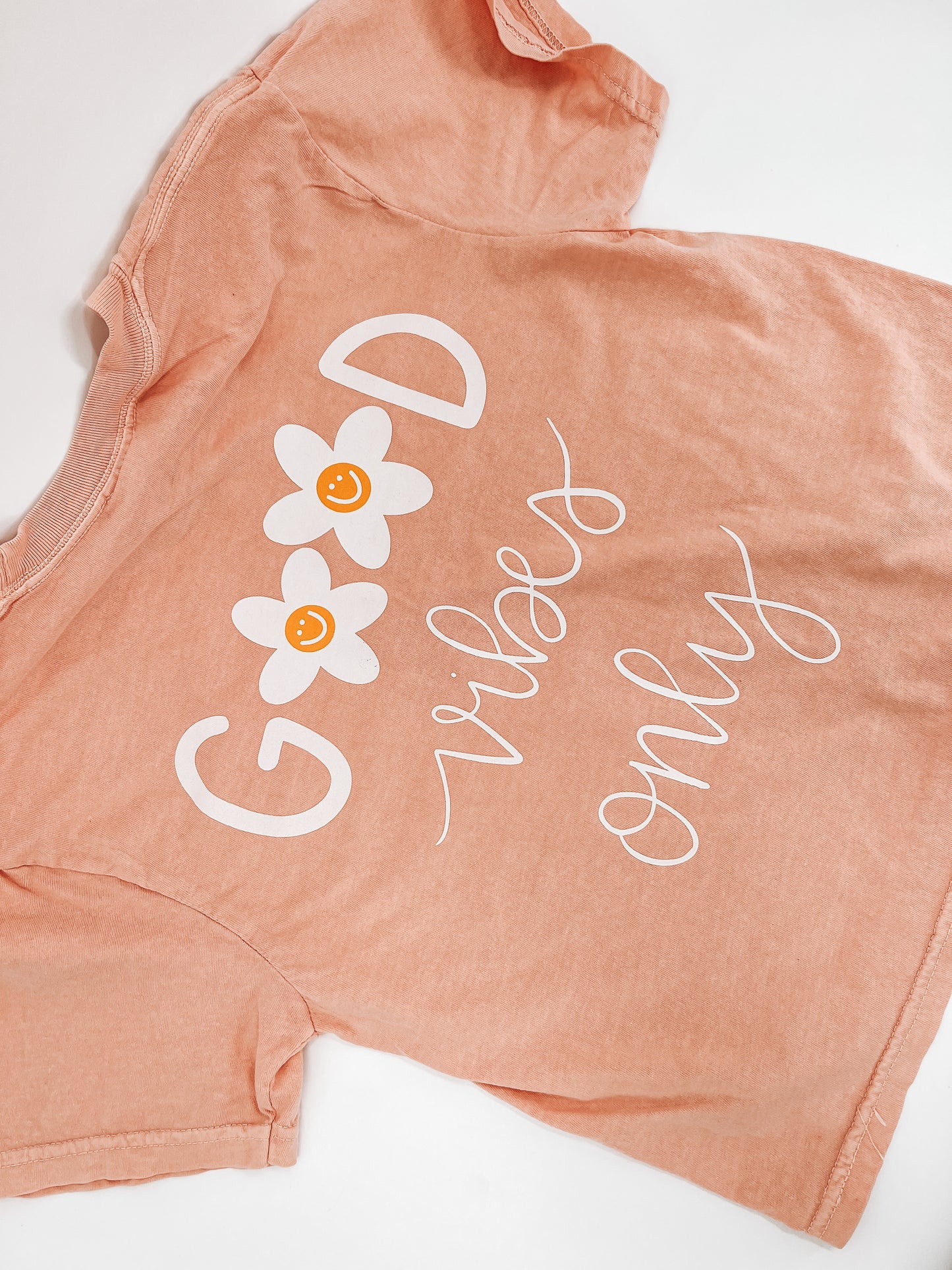 Good Vibes Only Cropped Tee