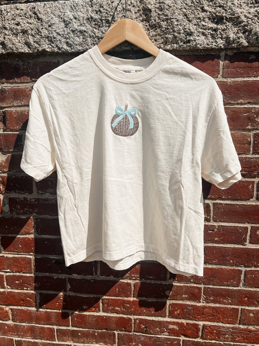 Wicker Pumpkin Embroidered Cropped Tee
