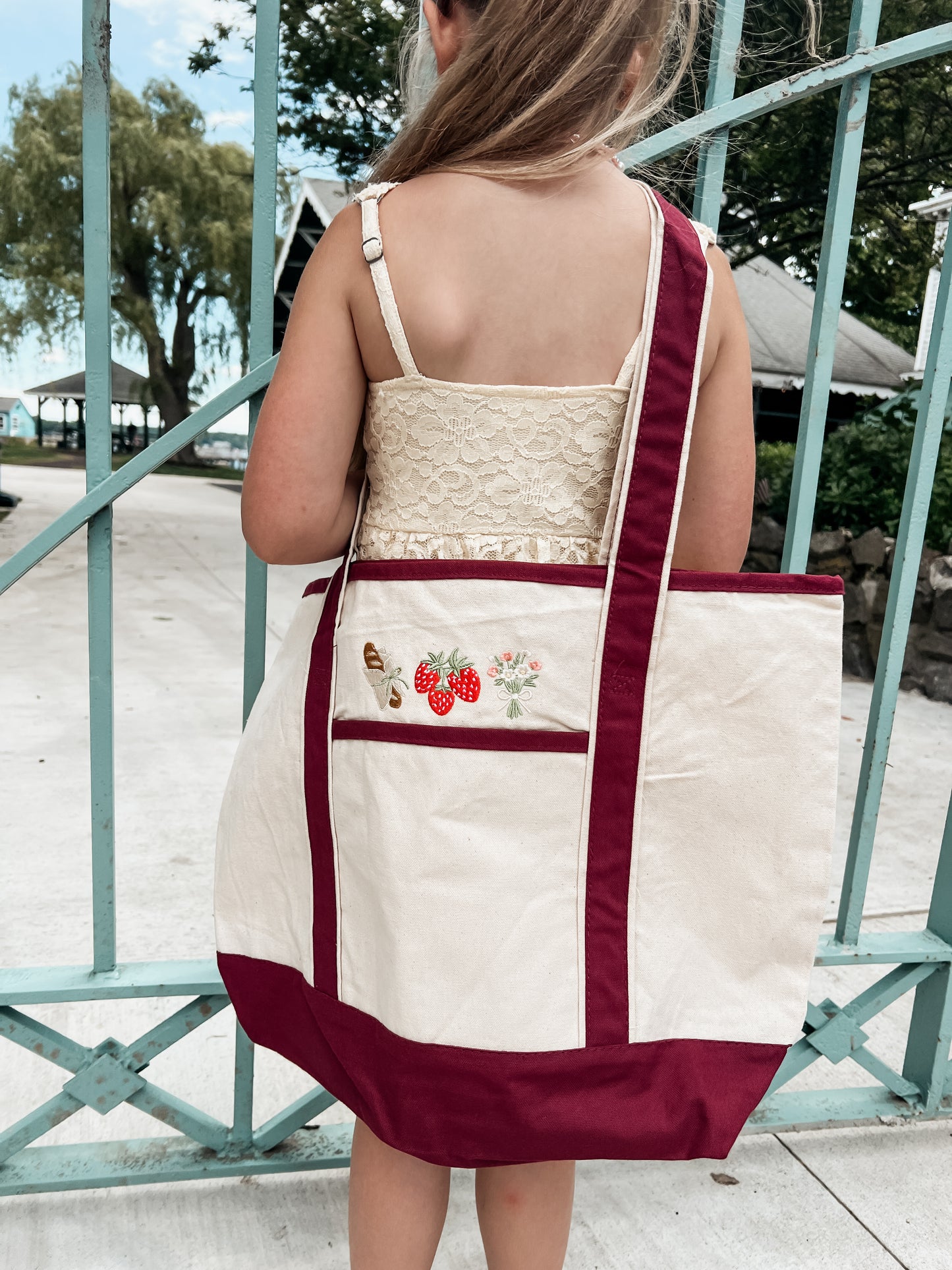 Farmer's Market Tote (Maroon)