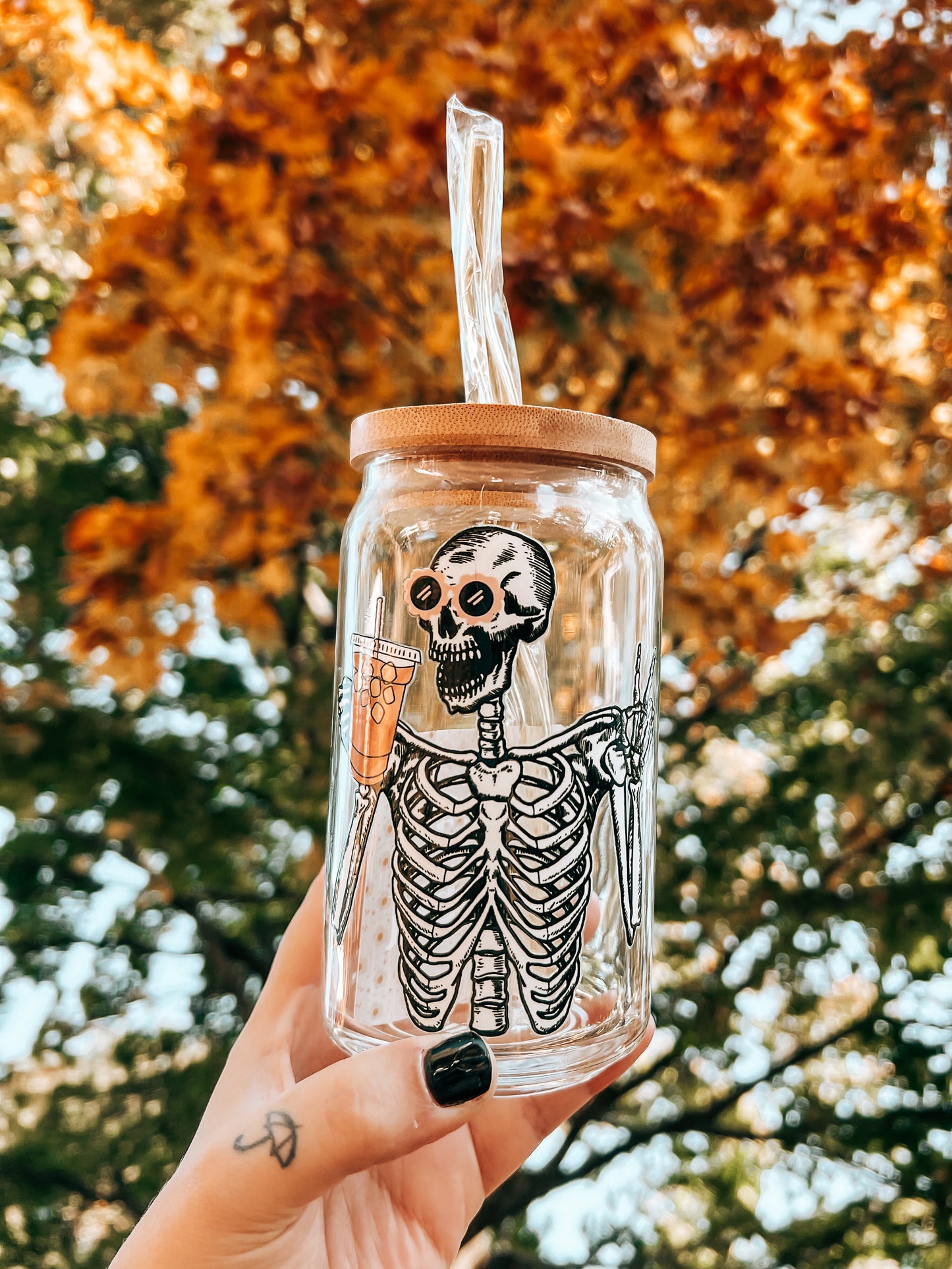 Skelly Glass Can