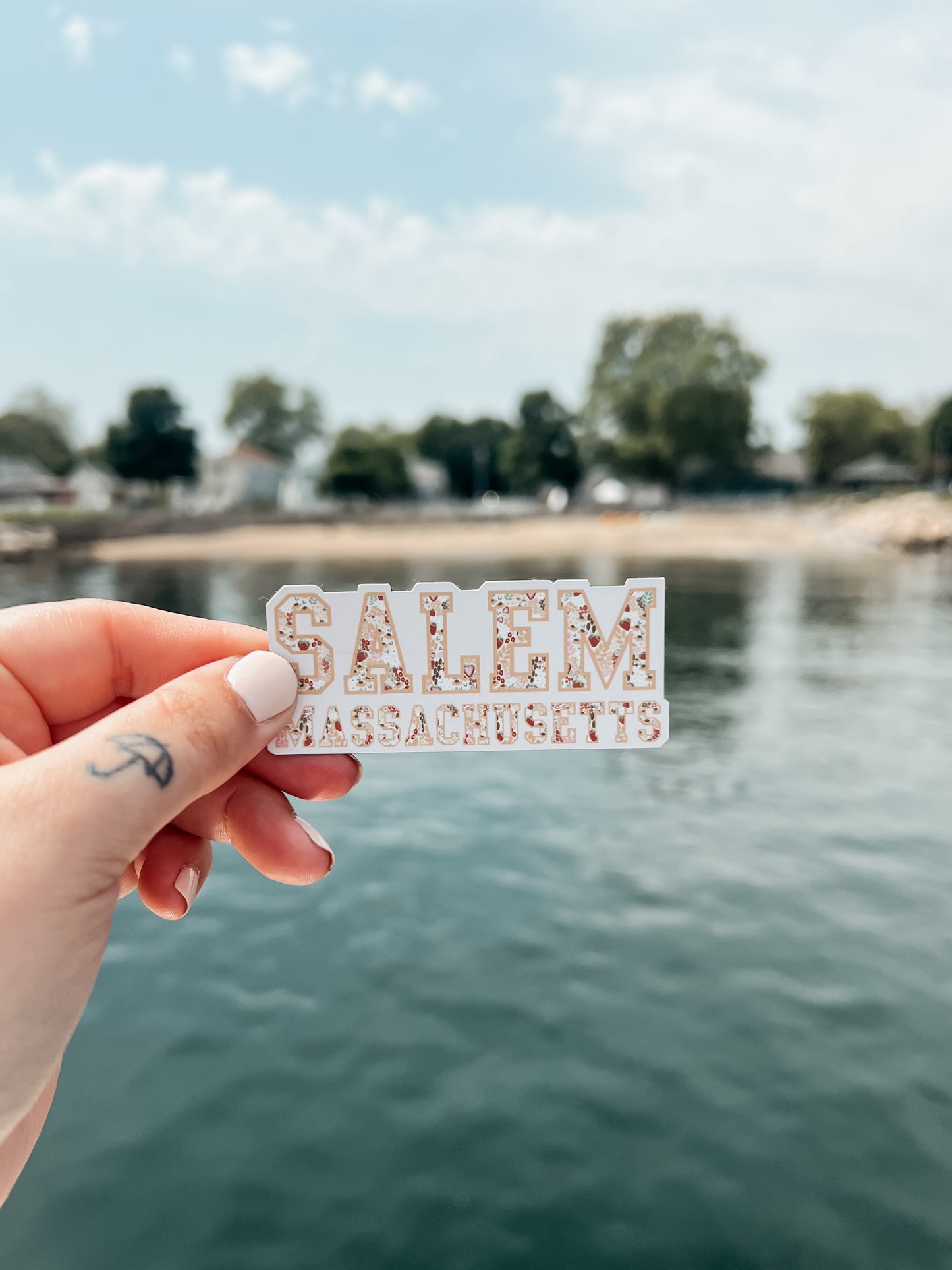 Salem Magnet