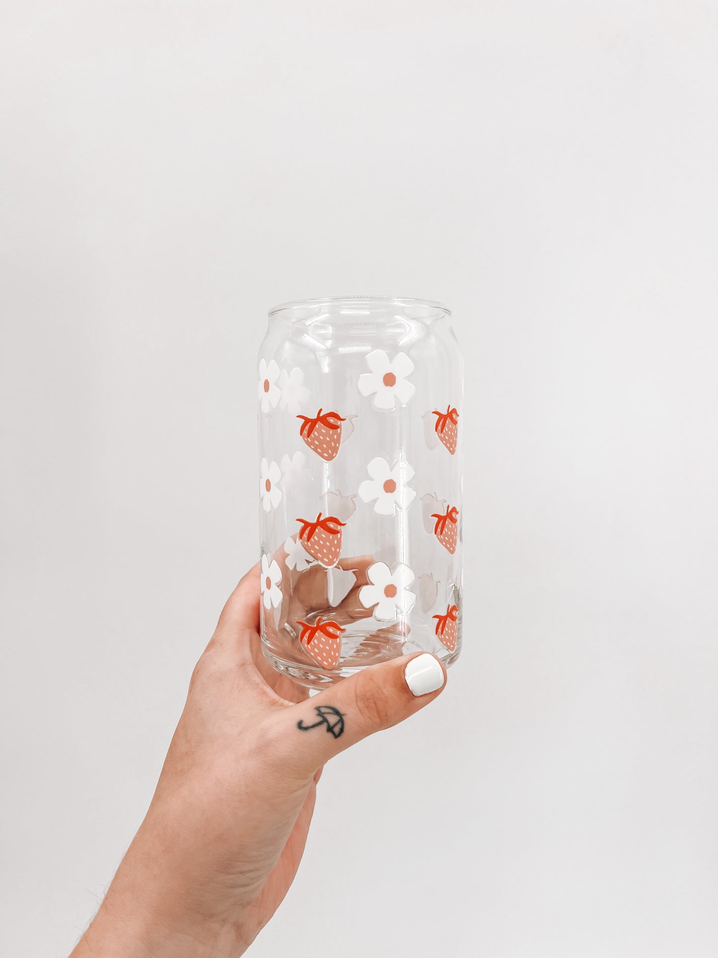Strawberry Daisy Glass Can